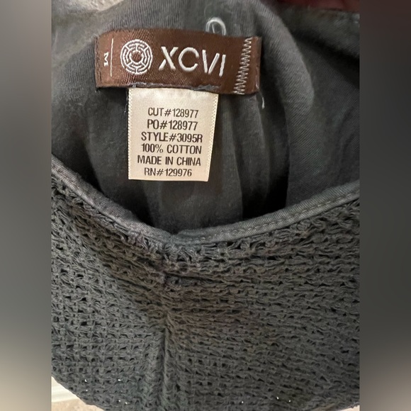 Gorgeous knit dress - Picture 3 of 3